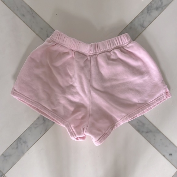 STONE PEAK Sweatshorts in Pink - Picture 2 of 4